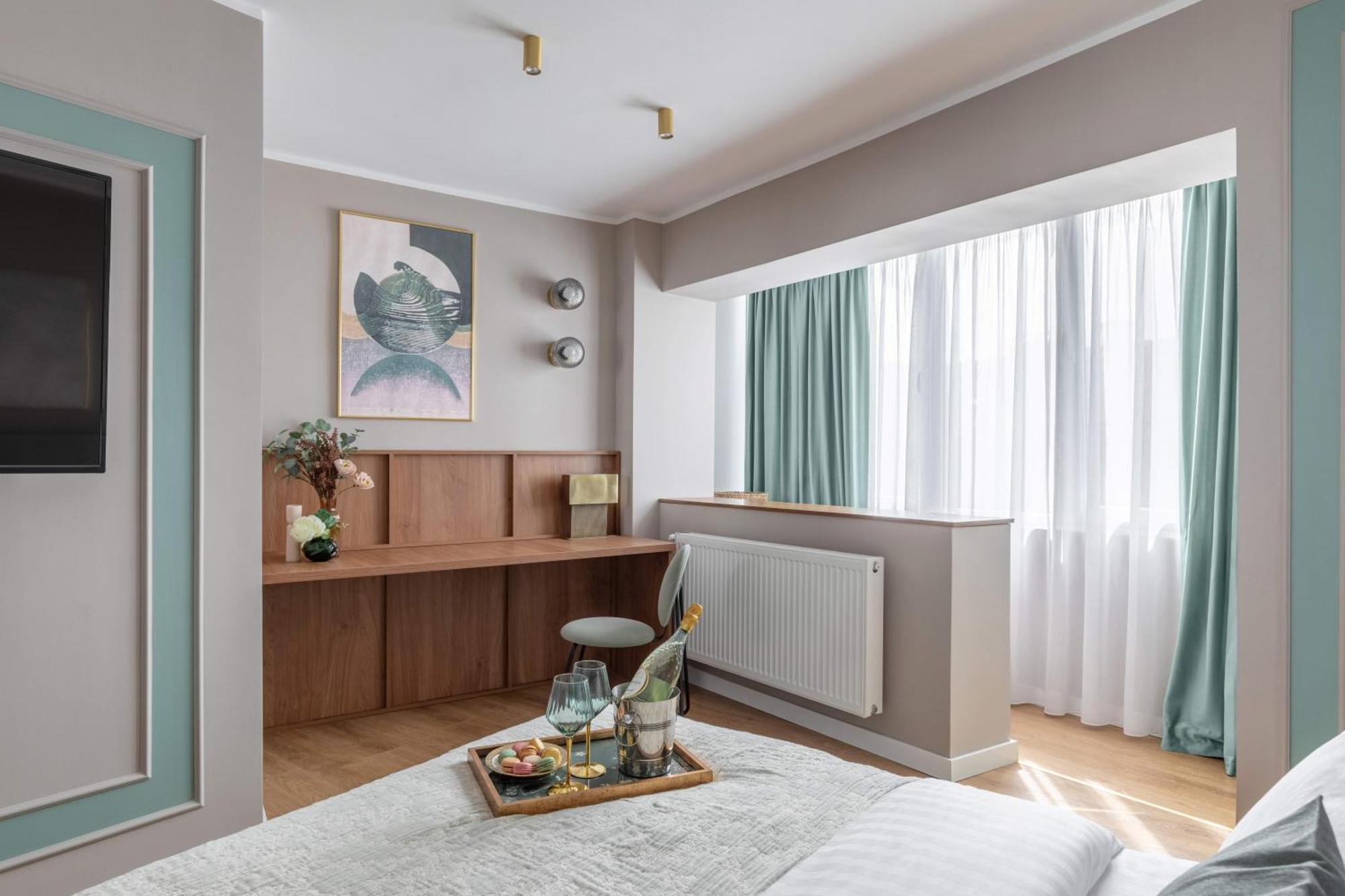Holt - Sublime Minty Green 1Br On The Park Bucarest Esterno foto