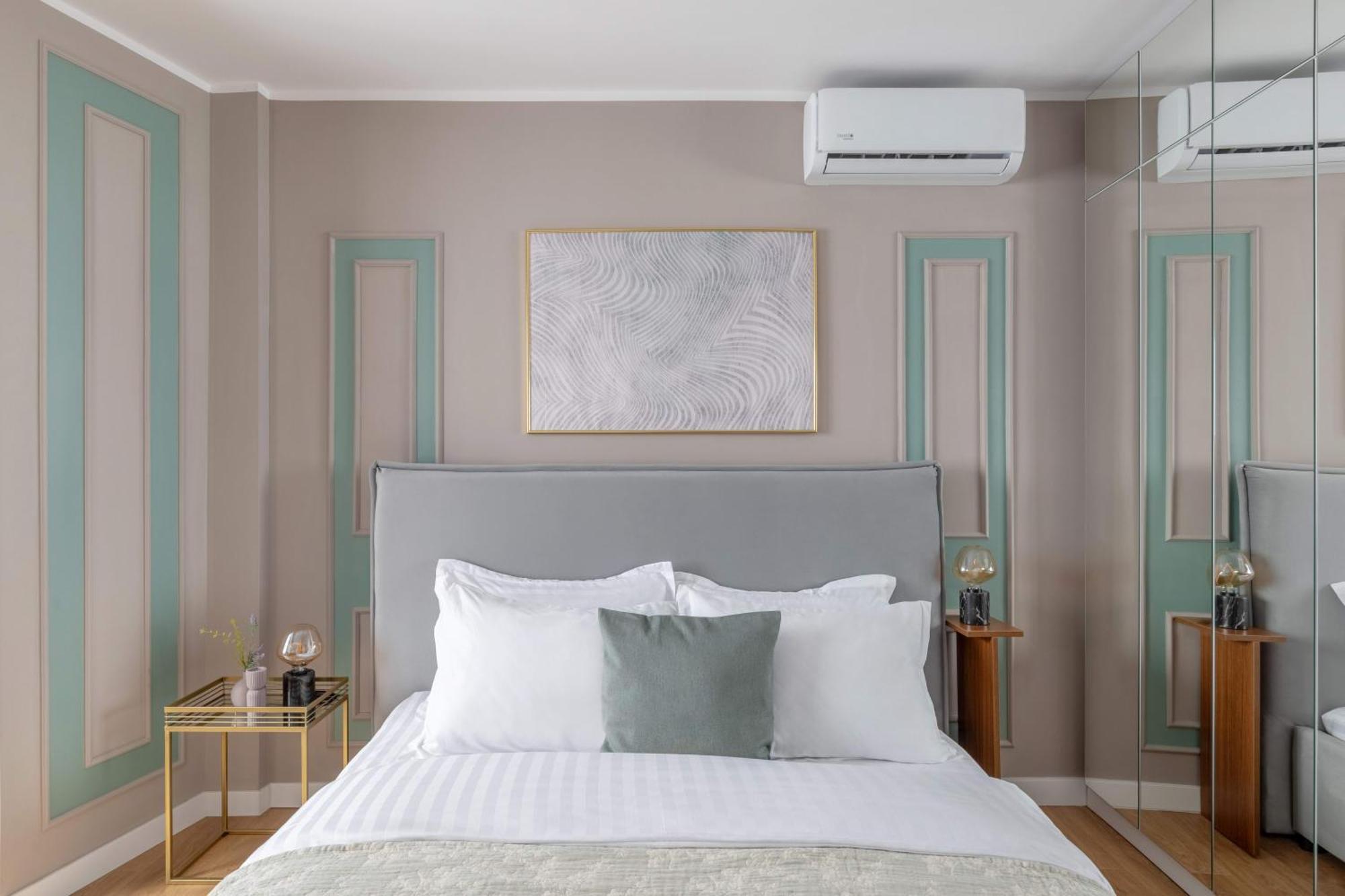 Holt - Sublime Minty Green 1Br On The Park Bucarest Esterno foto